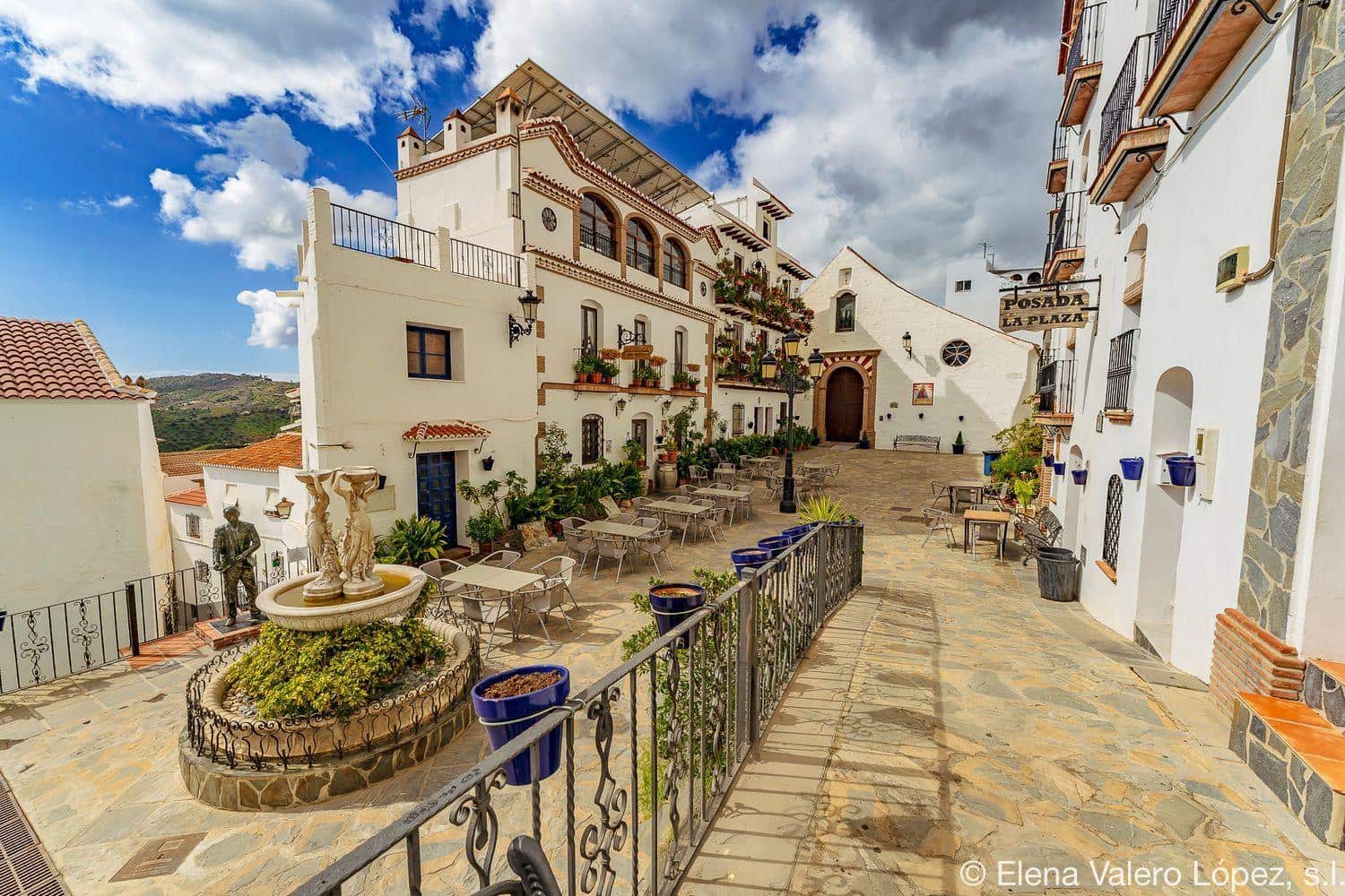 3 slaapkamer Villa te koop in Canillas de Albaida - € 130.000 (Ref: 8911423)