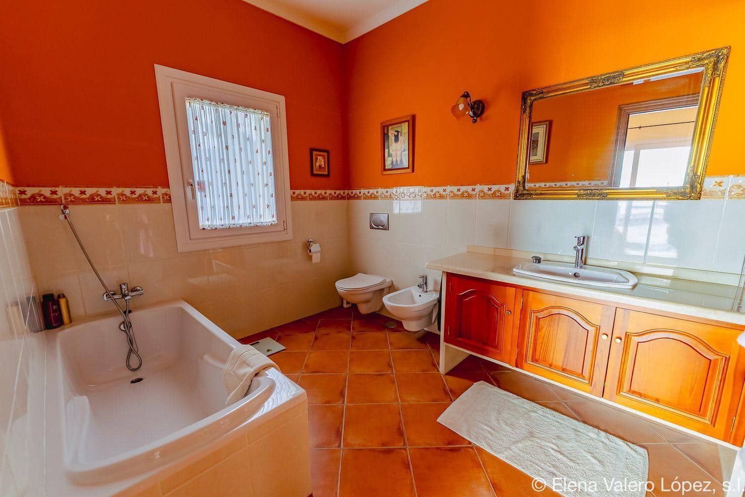 3 sypialnia Willa na sprzedaż w Arenas z basenem - 875 000 € (Ref: 8929979)