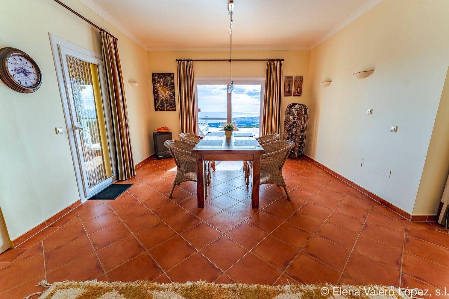 3 sypialnia Willa na sprzedaż w Arenas z basenem - 875 000 € (Ref: 8929979)