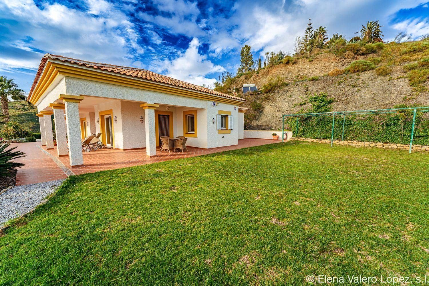 3 sypialnia Willa na sprzedaż w Arenas z basenem - 875 000 € (Ref: 8929979)