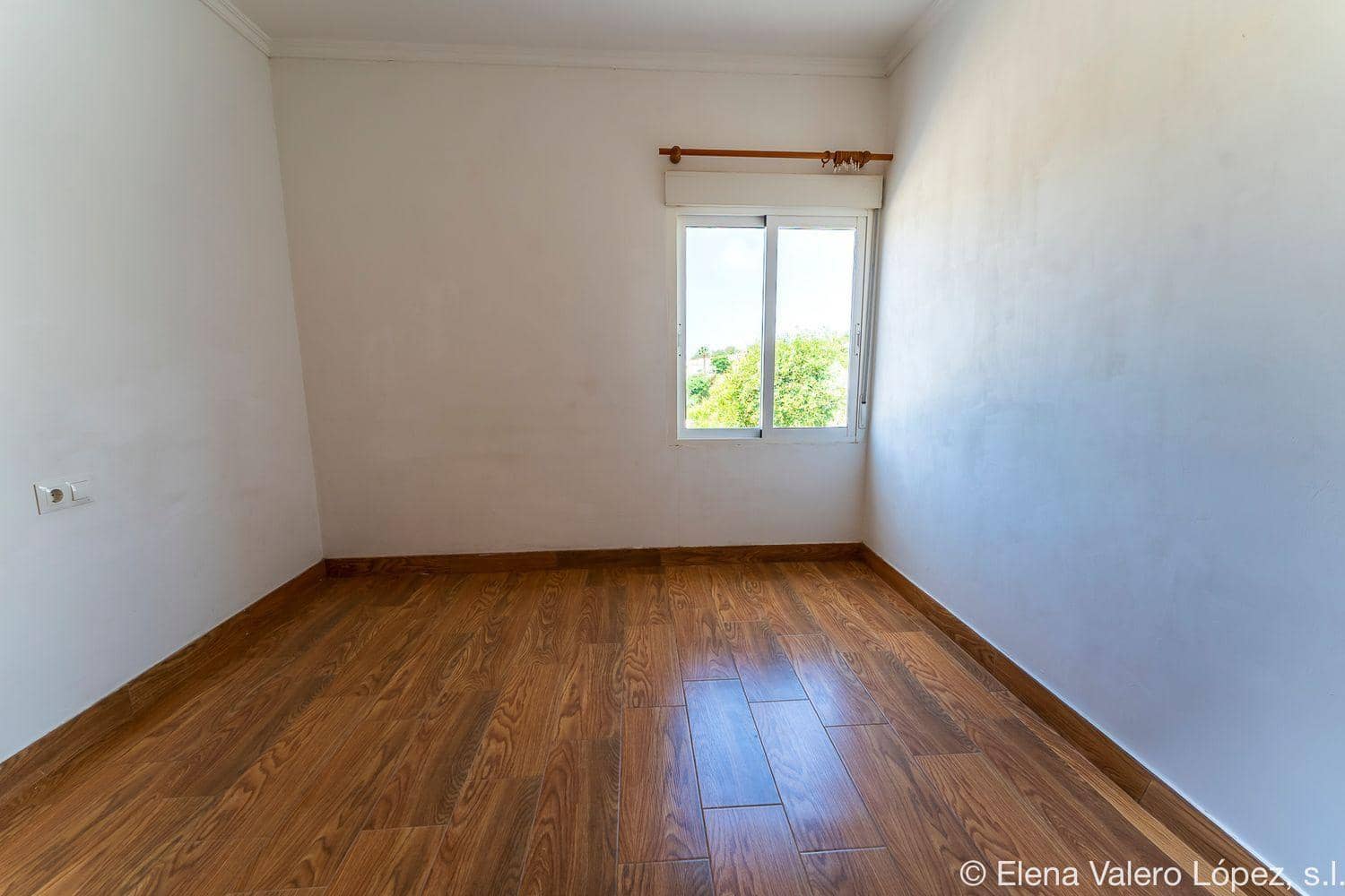 5 soveværelse Finca/Landehus til salg i Benajarafe - € 450.000 (Ref: 9125228)