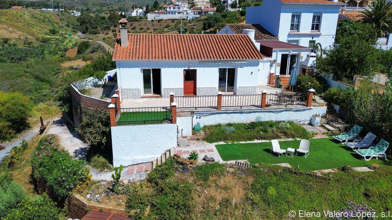 5 soveværelse Finca/Landehus til salg i Benajarafe - € 450.000 (Ref: 9125228)