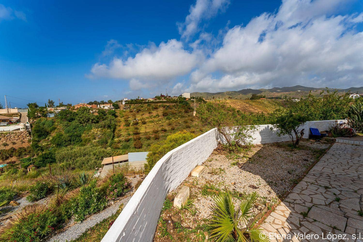 5 soveværelse Finca/Landehus til salg i Benajarafe - € 450.000 (Ref: 9125228)