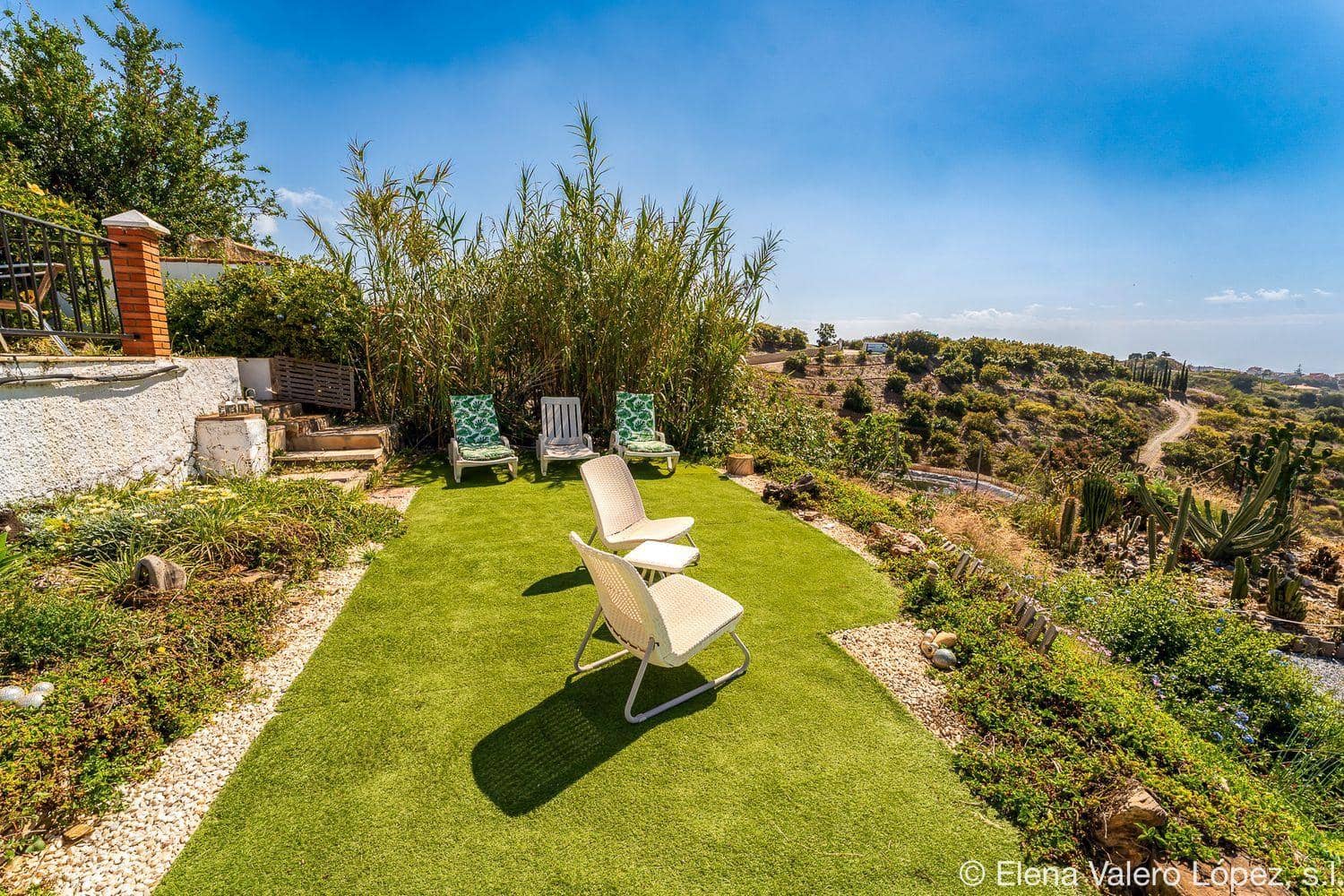 5 soveværelse Finca/Landehus til salg i Benajarafe - € 450.000 (Ref: 9125228)