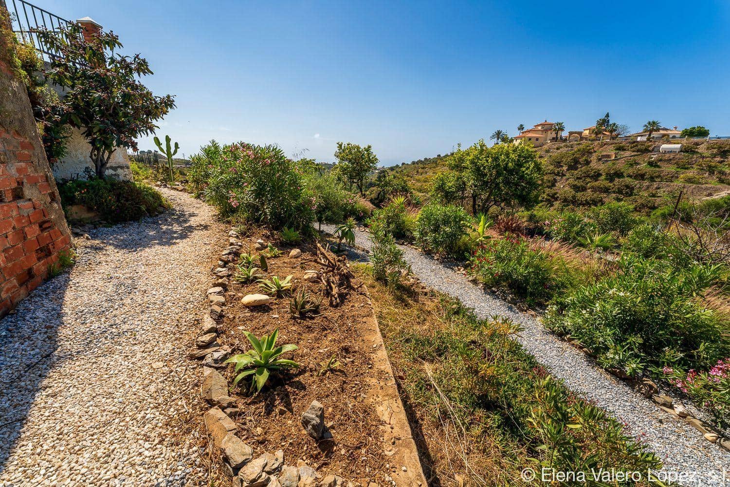 5 soveværelse Finca/Landehus til salg i Benajarafe - € 450.000 (Ref: 9125228)