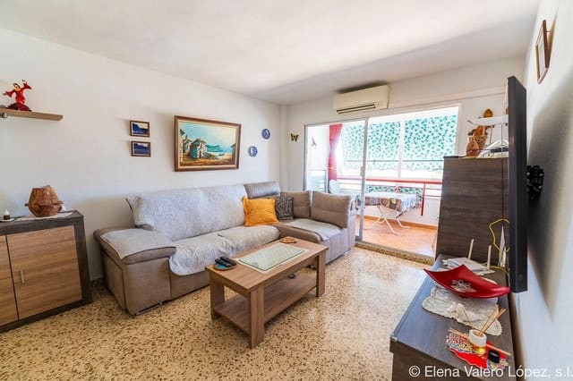 3 sovrum Lägenhet till salu i Torre del Mar, Vélez-Málaga med pool - 400 000 € (Ref: 9306737)