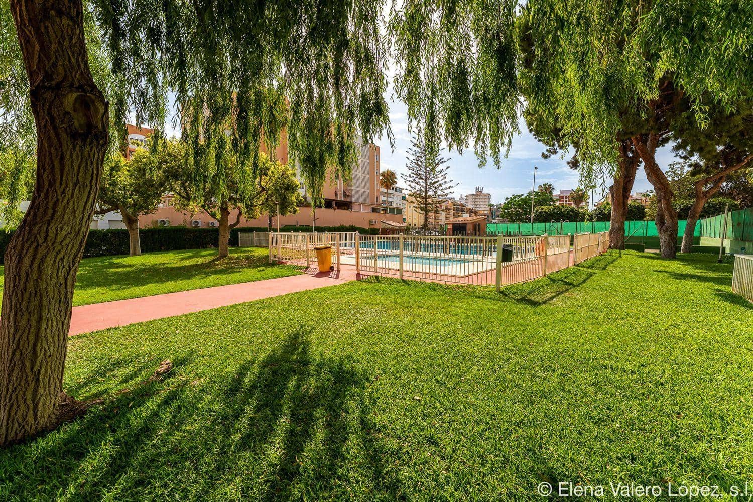 3 sovrum Lägenhet till salu i Torre del Mar med pool - 400 000 € (Ref: 9306737)