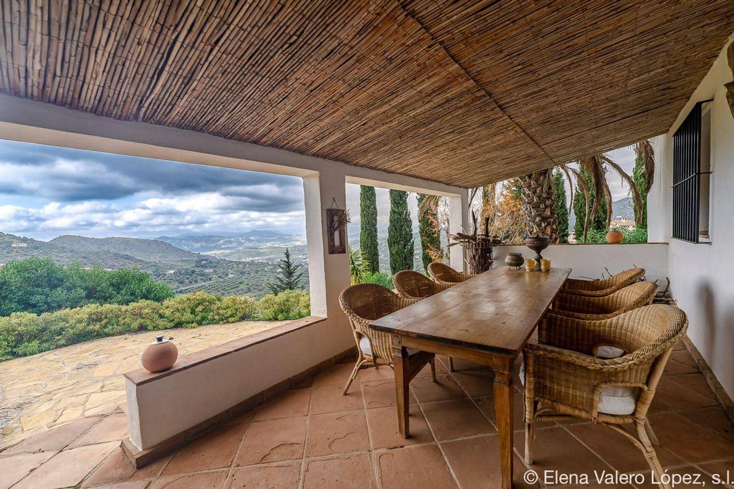 4 bedroom Finca/Country House for sale in Alcaucin with pool - € 575,000 (Ref: 9474066)
