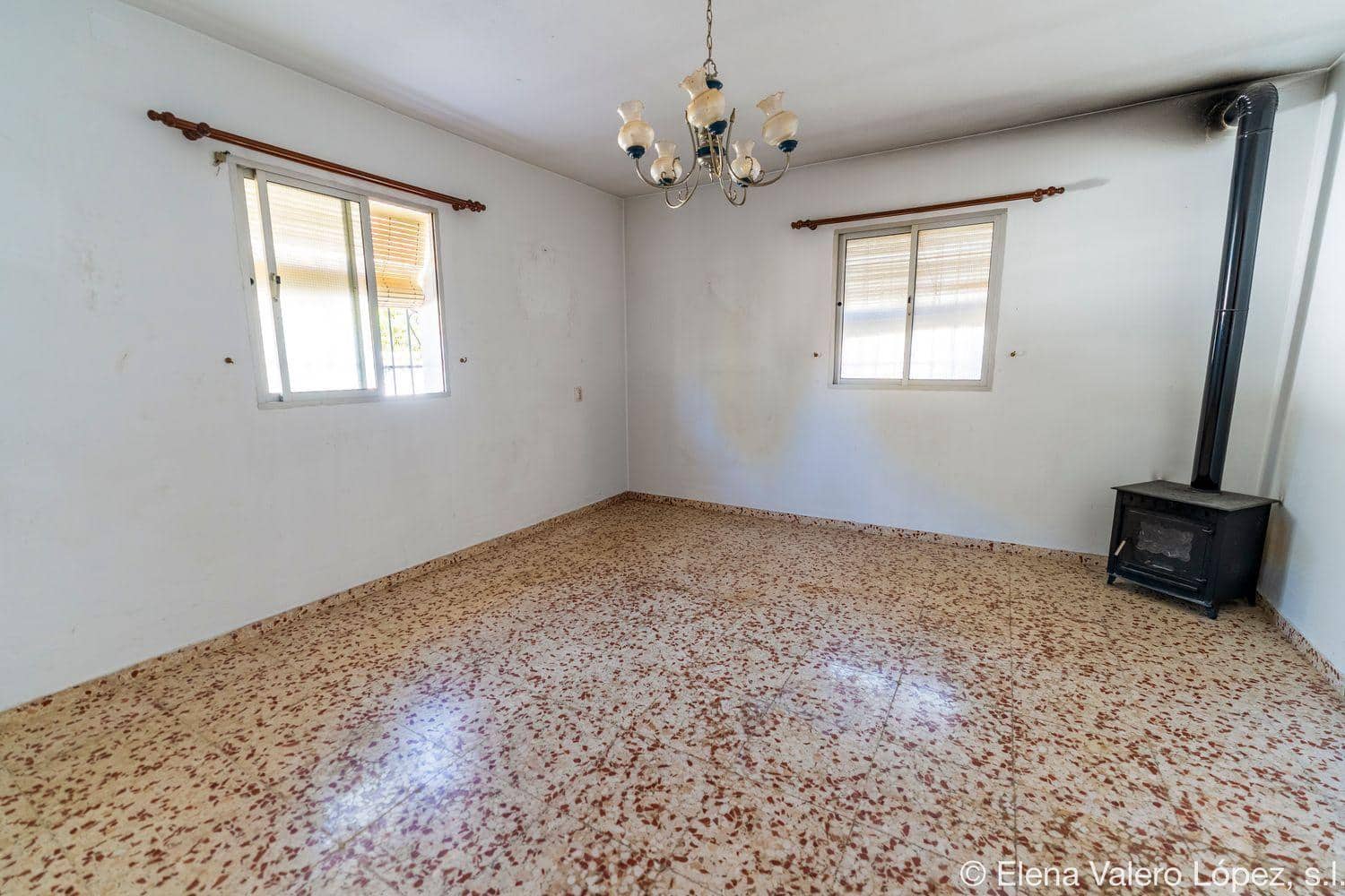 4 soveværelse Finca/Landehus til salg i Comares med swimmingpool - € 460.000 (Ref: 9747007)