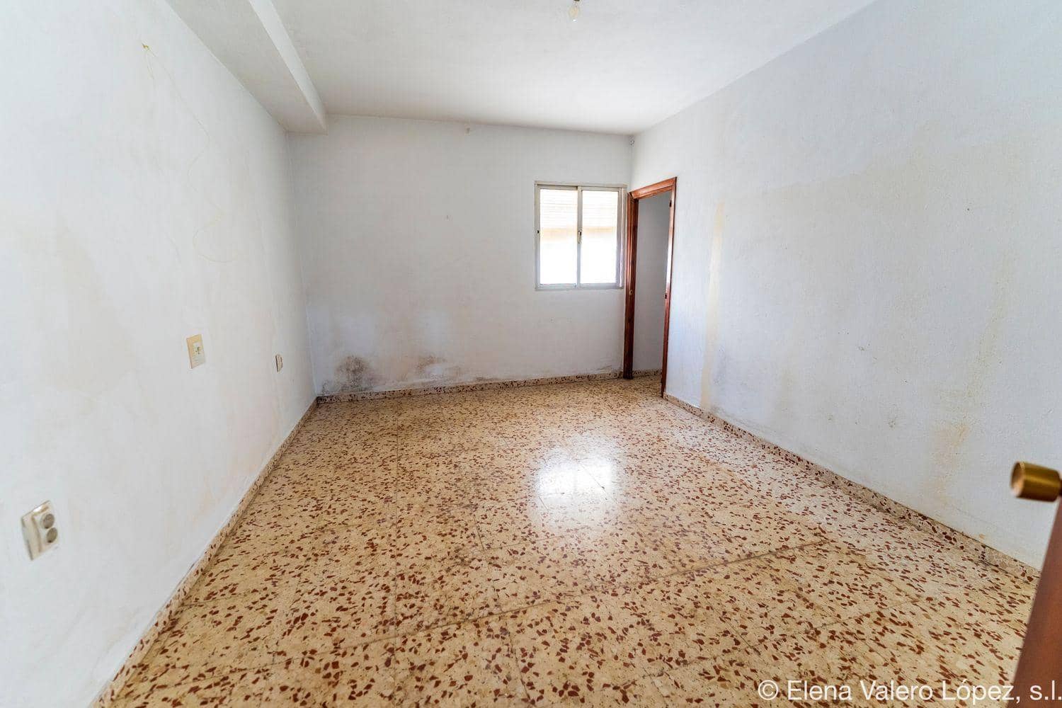 4 soveværelse Finca/Landehus til salg i Comares med swimmingpool - € 460.000 (Ref: 9747007)