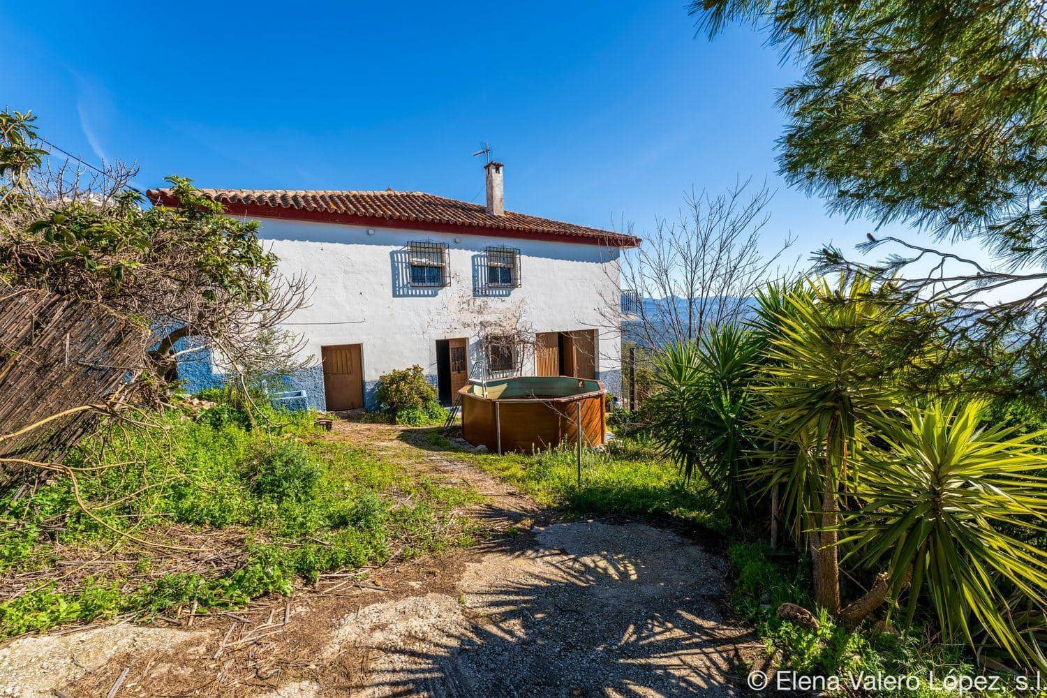 4 soveværelse Finca/Landehus til salg i Comares med swimmingpool - € 460.000 (Ref: 9747007)