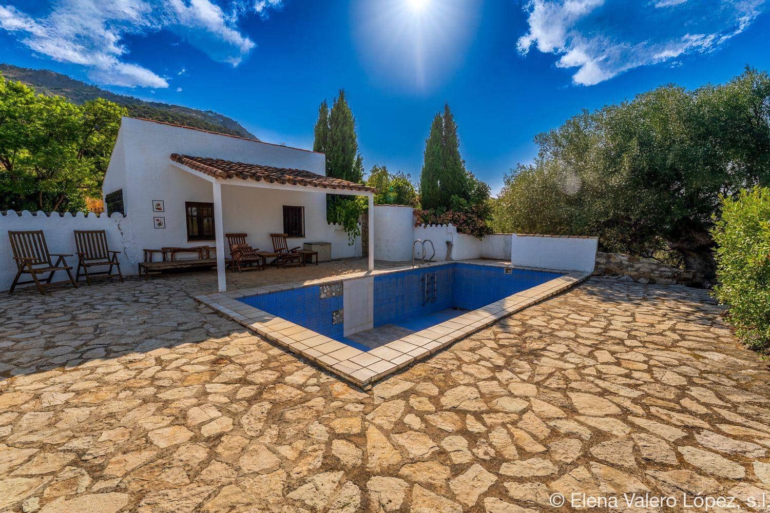 3 soverom Finca/Herregård til salgs i Alfarnatejo med svømmebasseng - € 375 000 (Ref: 9751927)