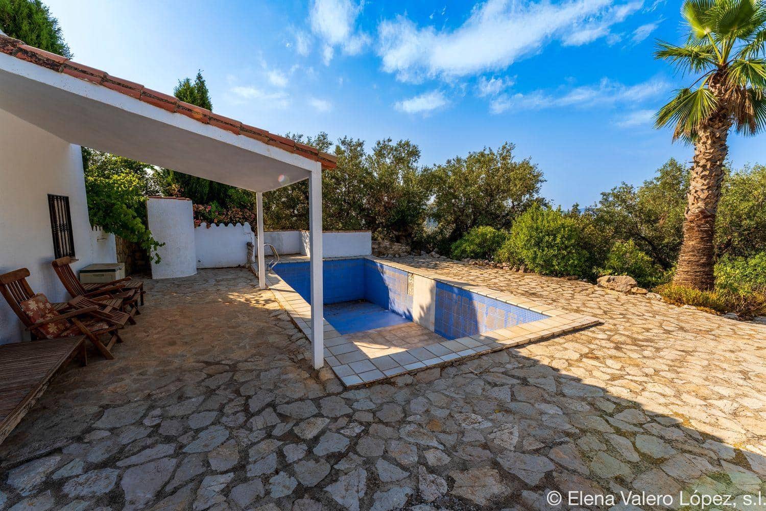 3 soverom Finca/Herregård til salgs i Alfarnatejo med svømmebasseng - € 375 000 (Ref: 9751927)