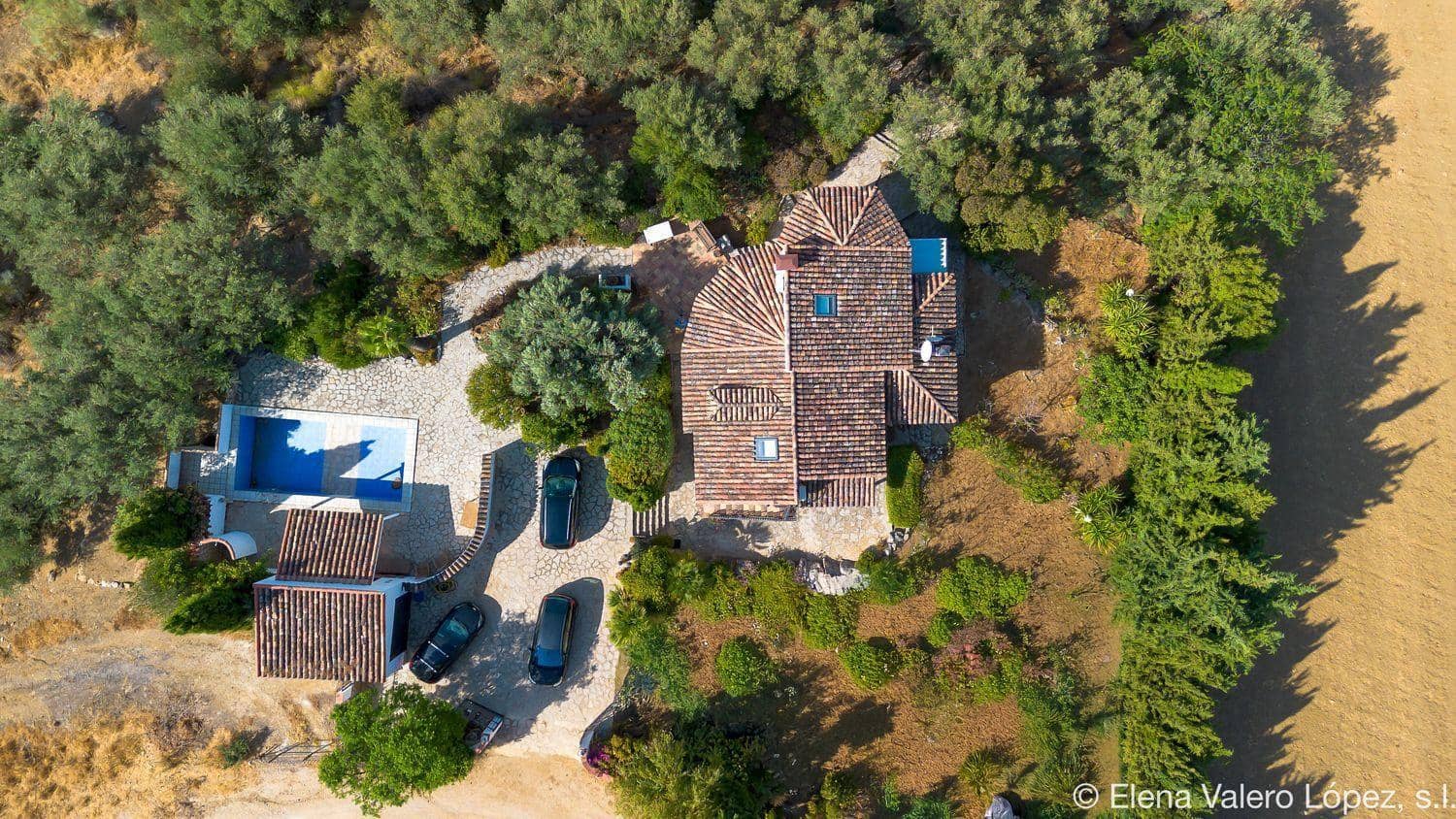 3 soverom Finca/Herregård til salgs i Alfarnatejo med svømmebasseng - € 375 000 (Ref: 9751927)