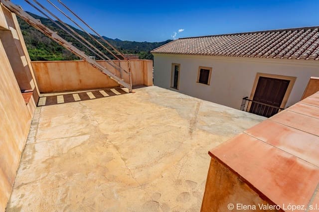 Finca/Herregård til salgs i Sedella - € 50 000 (Ref: 9962397)