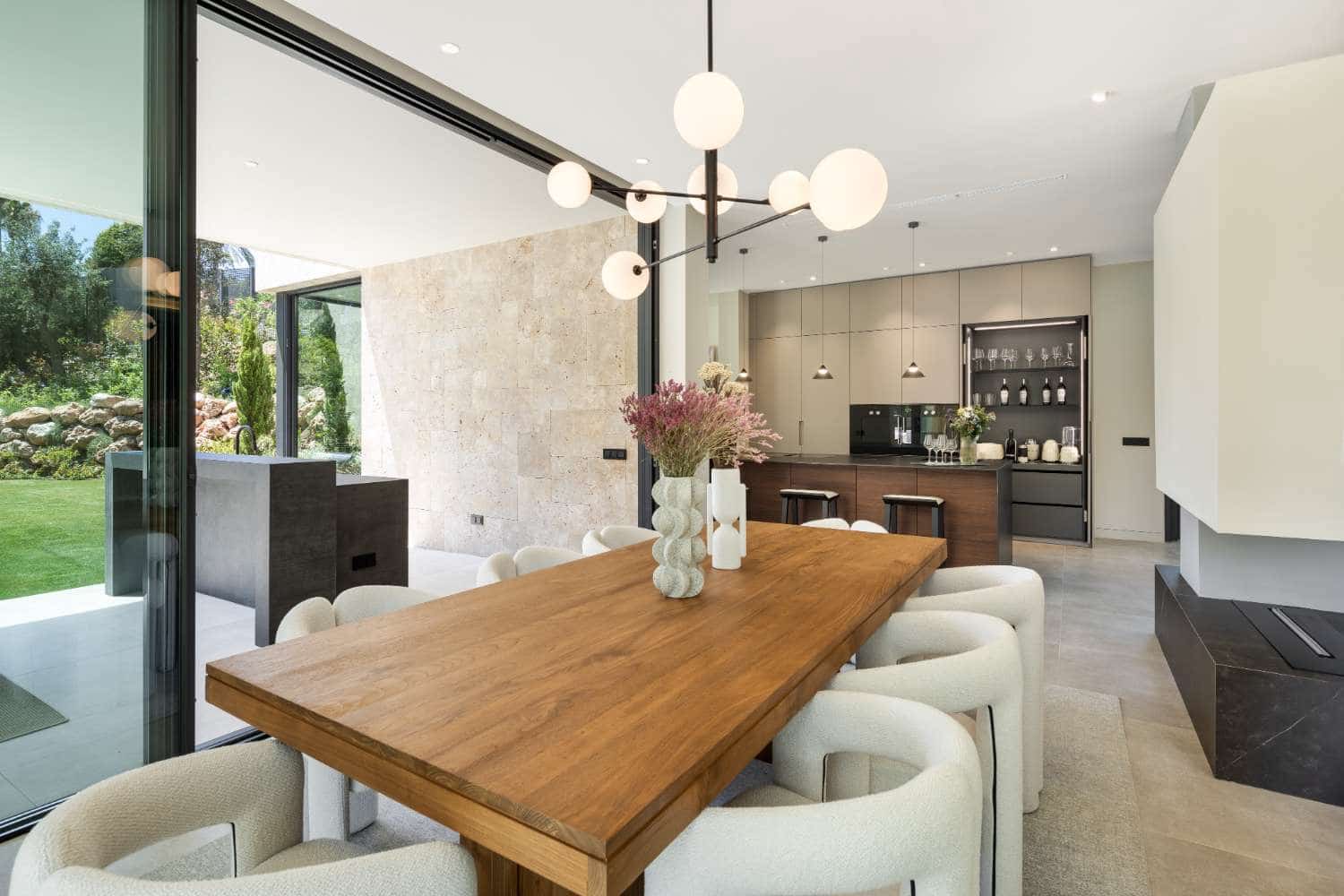 6 Zimmer Villa zu verkaufen in Marbella mit Pool - 4.375.000 € (Ref: 8881355)