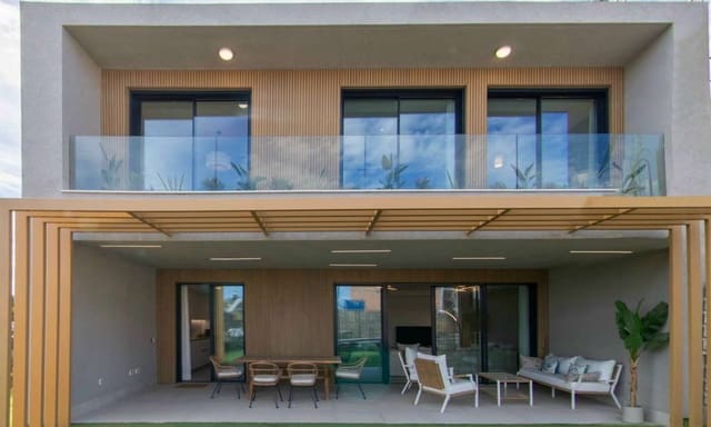 Adosado de 3 habitaciones en Mijas en venta con piscina garaje - 802.000 € (Ref: 8881360)