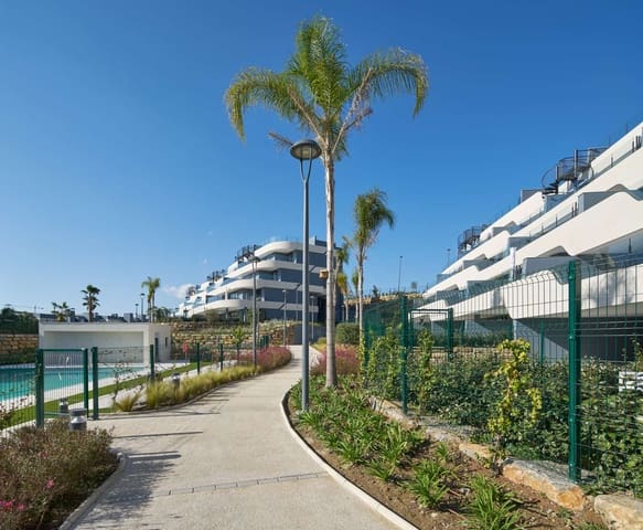2 Zimmer Penthouse zu verkaufen in Estepona - 521.000 € (Ref: 8883959)