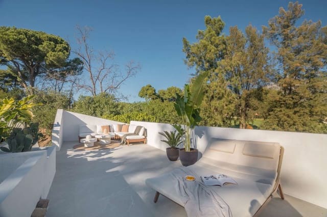 5 sypialnia Willa na sprzedaż w Marbella z basenem - 2 795 000 € (Ref: 8885808)