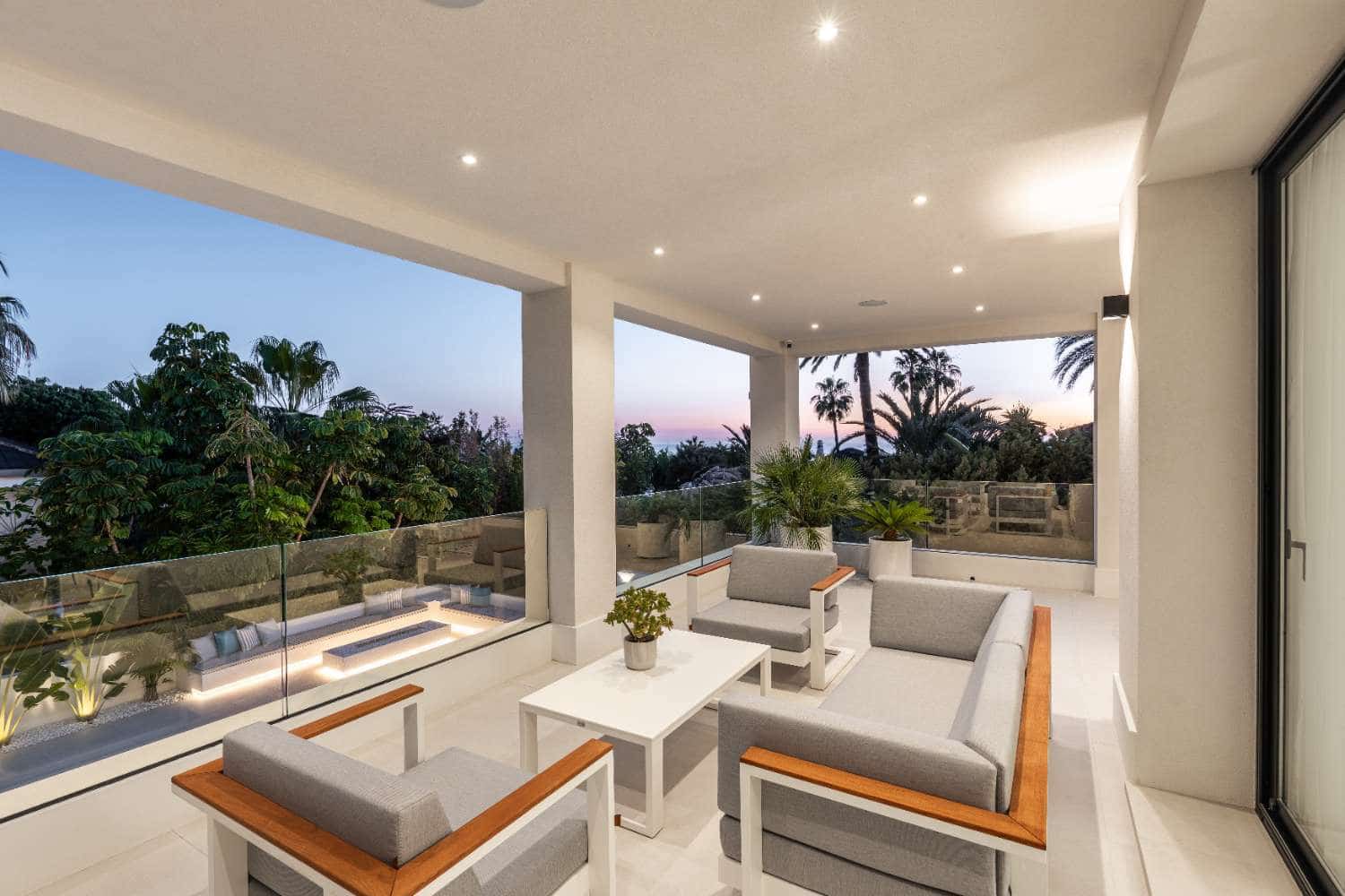 Chalet de 4 habitaciones en Marbella en venta con piscina garaje - 3.669.000 € (Ref: 8912667)