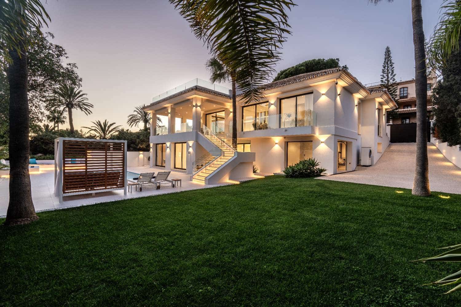 Chalet de 4 habitaciones en Marbella en venta con piscina garaje - 3.669.000 € (Ref: 8912667)