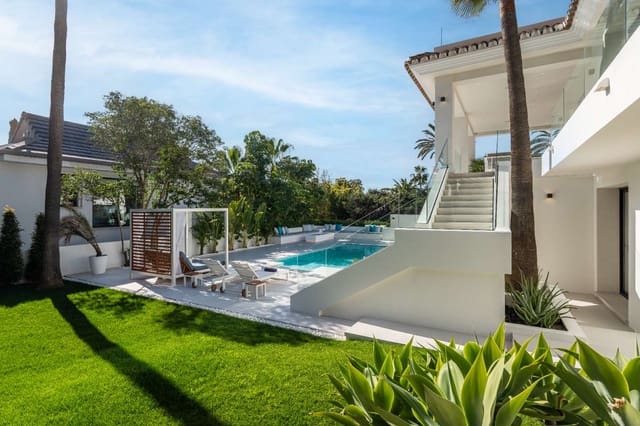 4 bedroom Villa for sale in Marbella with pool garage - € 3,669,000 (Ref: 8912667)