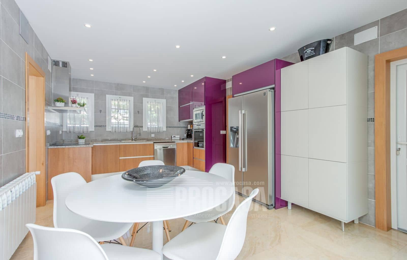 6 chambre Villa/Maison à vendre à Empuriabrava avec piscine garage - 1 990 000 € (Ref: 6325636)