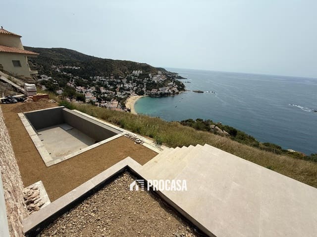 4 slaapkamer Villa te koop in Roses met zwembad - € 1.750.000 (Ref: 6961814)