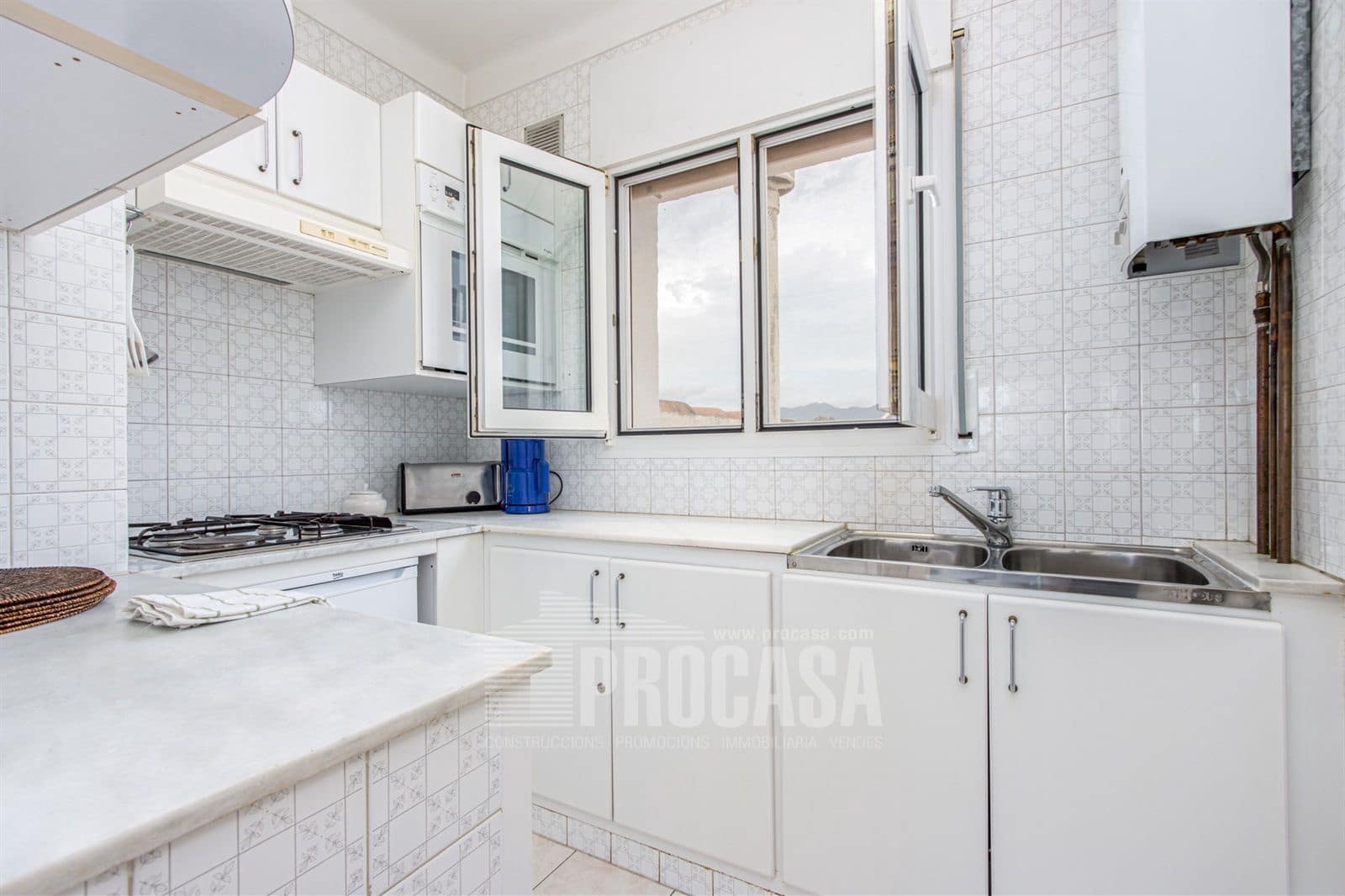 8 makuuhuone Huvila myytävänä paikassa Empuriabrava mukana uima-altaan - 1 380 000 € (Ref: 7080627)