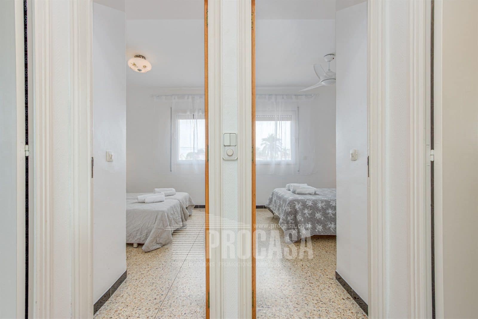 8 makuuhuone Huvila myytävänä paikassa Empuriabrava mukana uima-altaan - 1 380 000 € (Ref: 7080627)