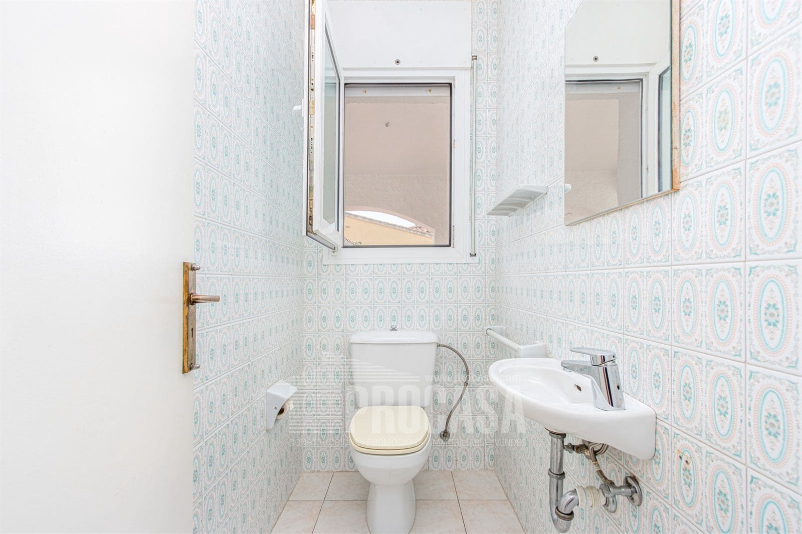 8 makuuhuone Huvila myytävänä paikassa Empuriabrava mukana uima-altaan - 1 380 000 € (Ref: 7080627)