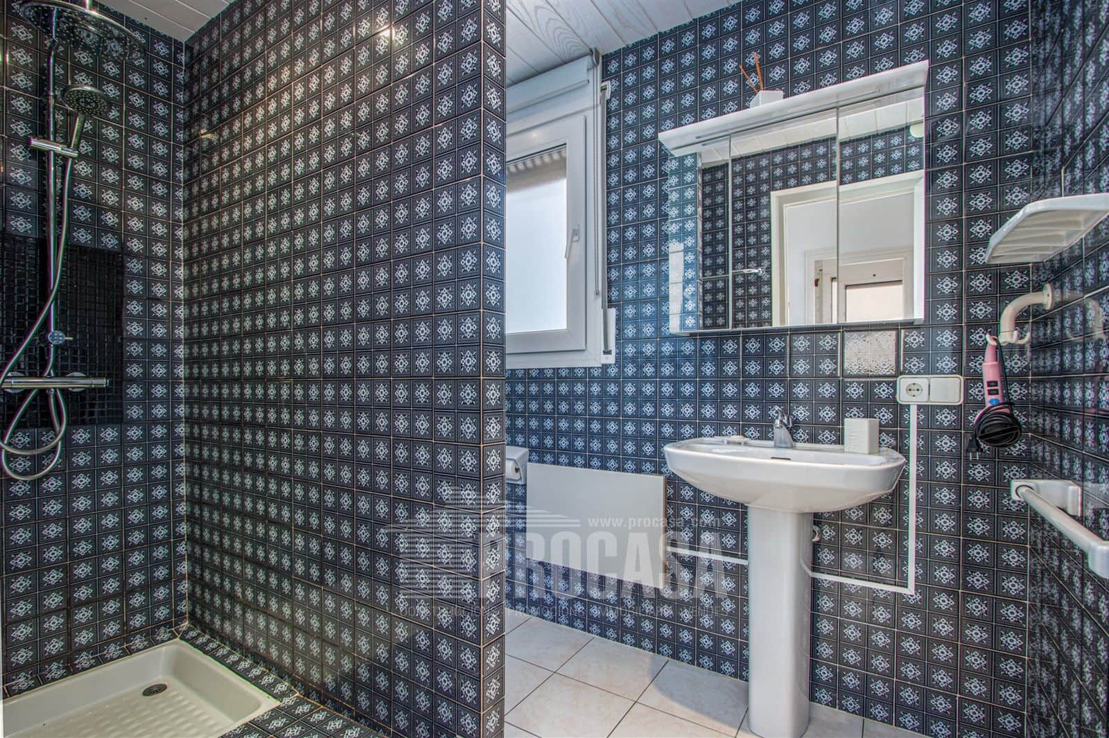 8 makuuhuone Huvila myytävänä paikassa Empuriabrava mukana uima-altaan - 1 380 000 € (Ref: 7080627)