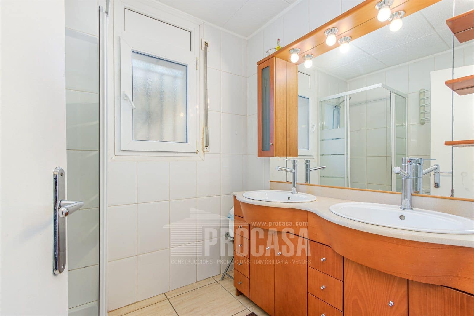 4 slaapkamer Villa te koop in Empuriabrava met zwembad - € 430.000 (Ref: 7255142)