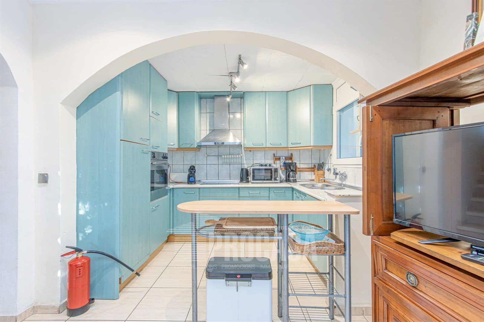 4 slaapkamer Villa te koop in Empuriabrava met zwembad - € 430.000 (Ref: 7255142)