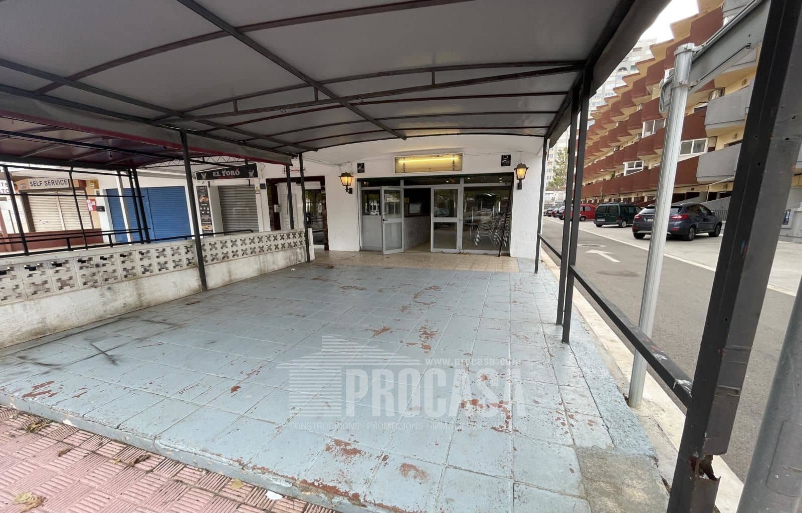 Erhverv til salg i Empuriabrava - € 210.000 (Ref: 7329251)