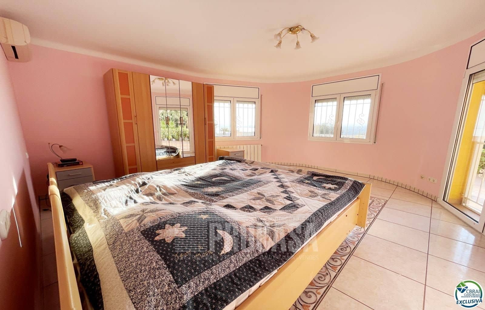 4 quarto Moradia para venda em El Mas Fumats com piscina garagem - 780 000 € (Ref: 7349316)