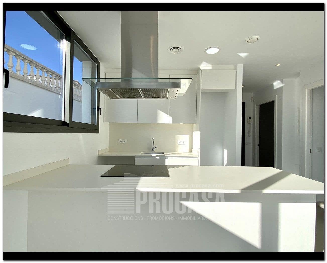 4 slaapkamer Villa te koop in Empuriabrava met zwembad garage - € 659.000 (Ref: 7401760)