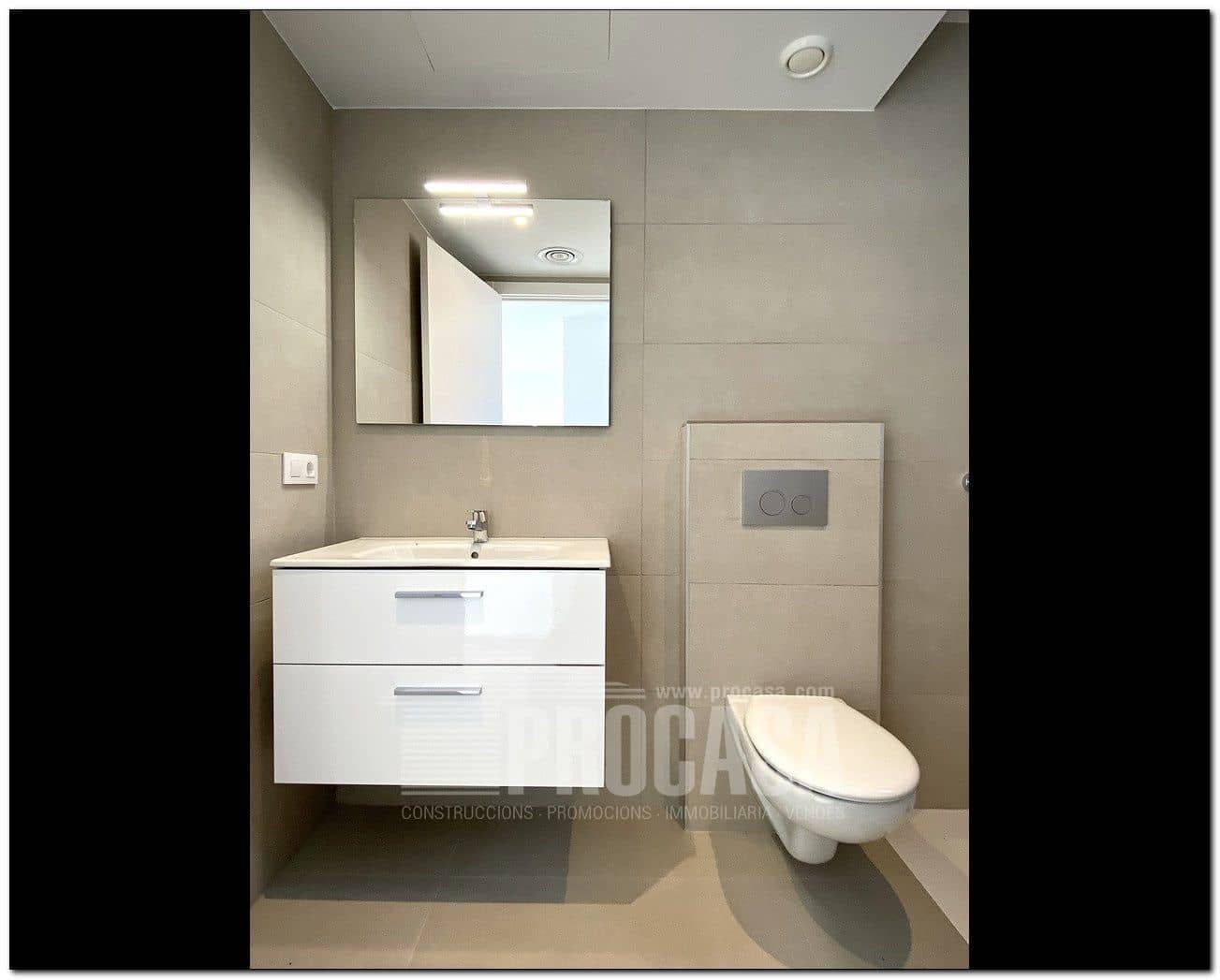 4 slaapkamer Villa te koop in Empuriabrava met zwembad garage - € 659.000 (Ref: 7401760)