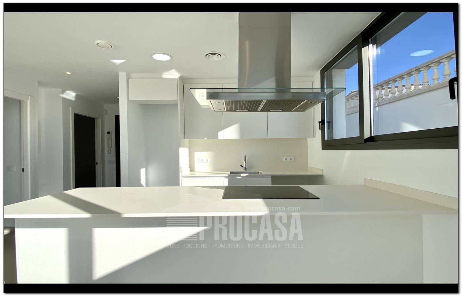 3 chambre Villa/Maison à vendre à Empuriabrava avec piscine garage - 659 000 € (Ref: 7401761)