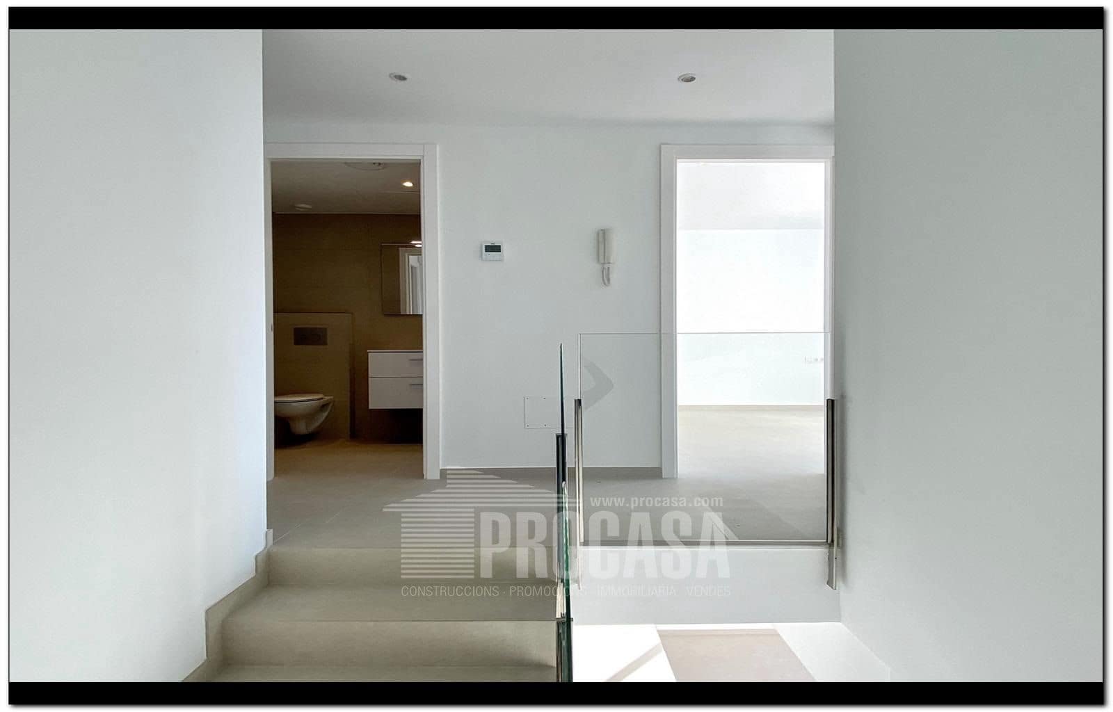 3 chambre Villa/Maison à vendre à Empuriabrava avec piscine garage - 659 000 € (Ref: 7401761)