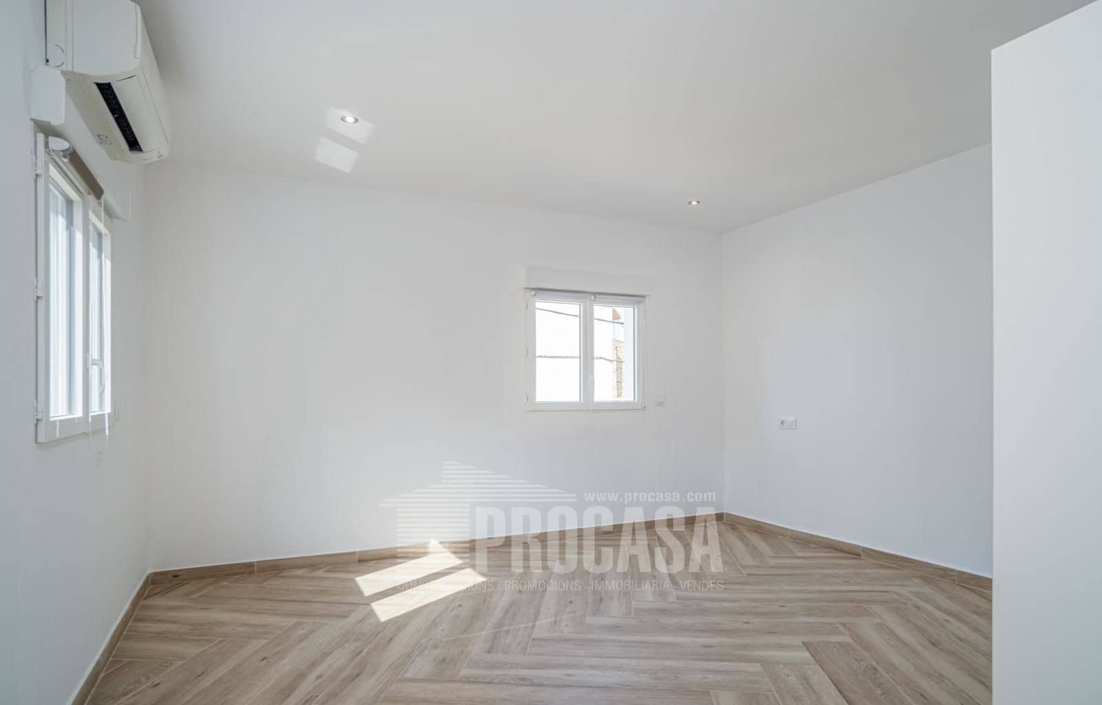 6 slaapkamer Villa te koop in Castello d'Empuries met garage - € 525.000 (Ref: 7622555)