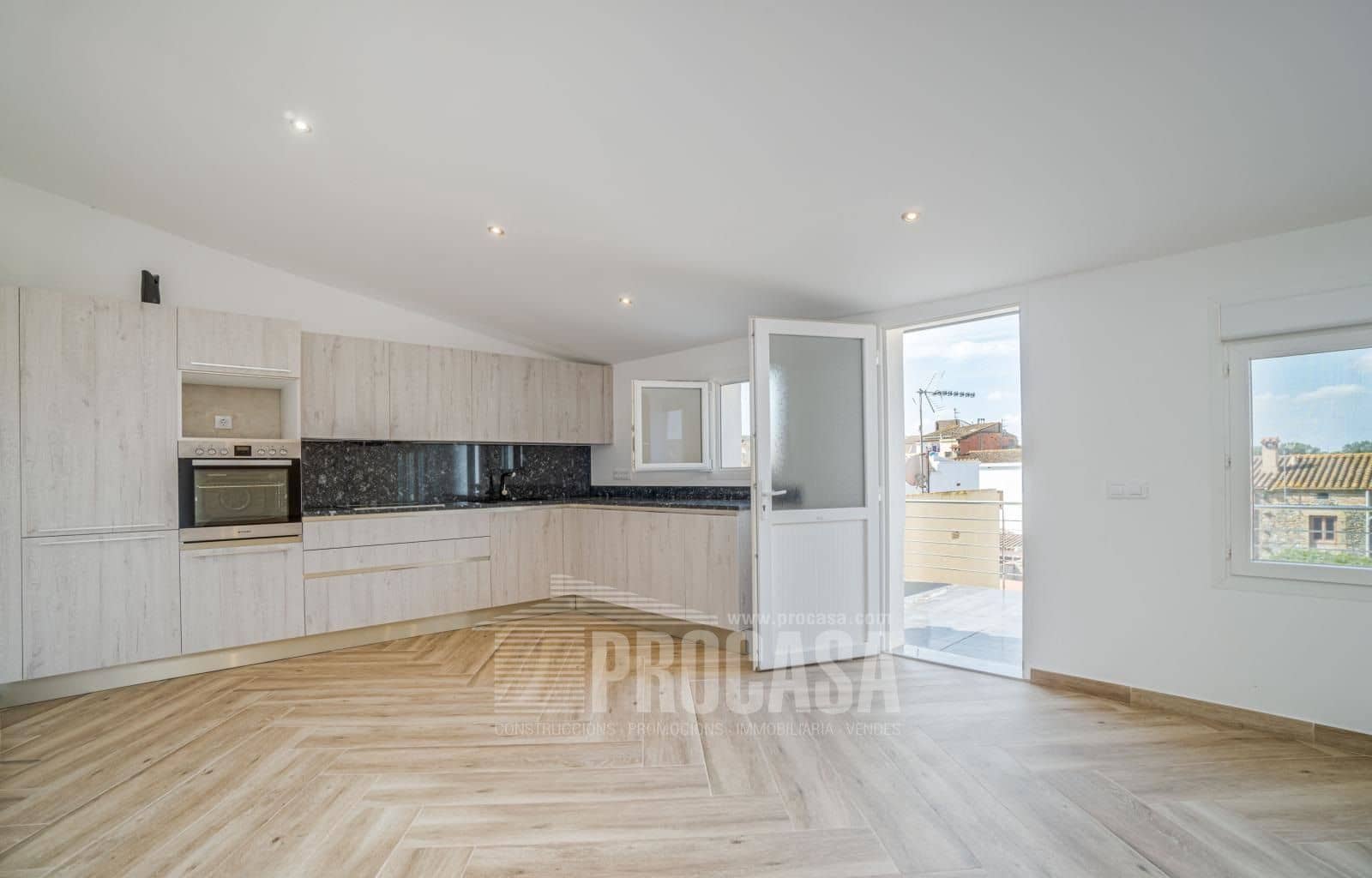 6 slaapkamer Villa te koop in Castello d'Empuries met garage - € 525.000 (Ref: 7622555)