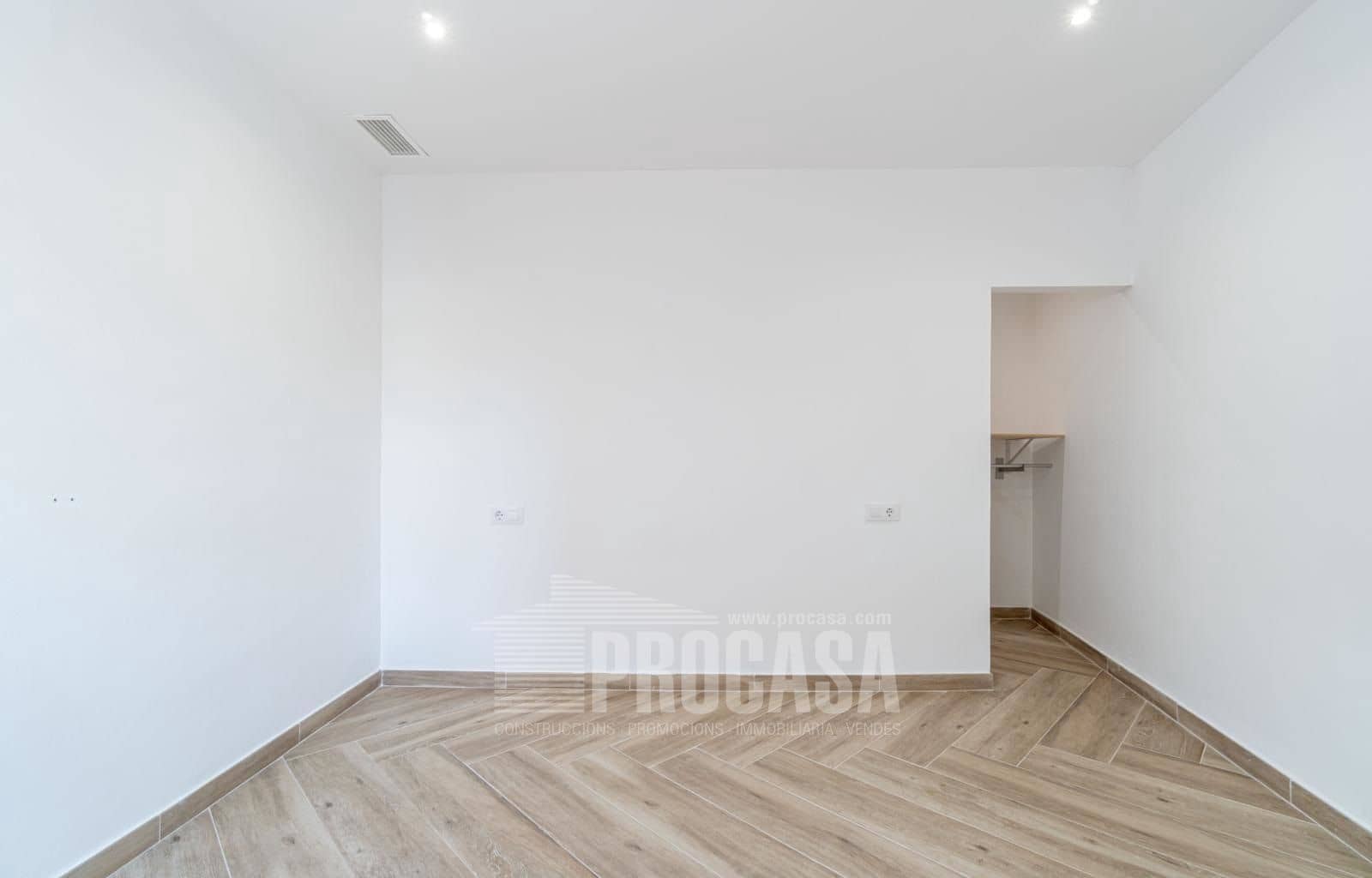 6 slaapkamer Villa te koop in Castello d'Empuries met garage - € 525.000 (Ref: 7622555)