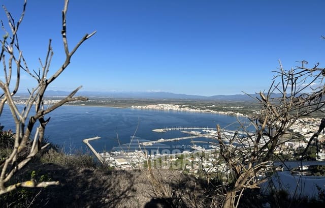 Building Plot for sale in Roses - € 275,000 (Ref: 7797553)