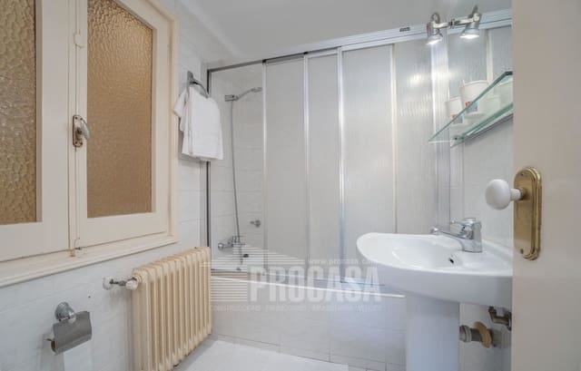 Kommersiell til salgs i Castelló d'Empúries - € 750 000 (Ref: 7834847)