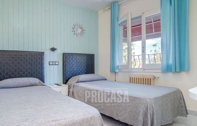 Kommersiell til salgs i Castelló d'Empúries - € 750 000 (Ref: 7834847)