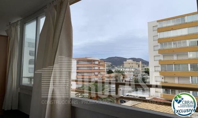 1 slaapkamer Flat te koop in Santa Margarida, Roses met zwembad - € 160.000 (Ref: 7894575)