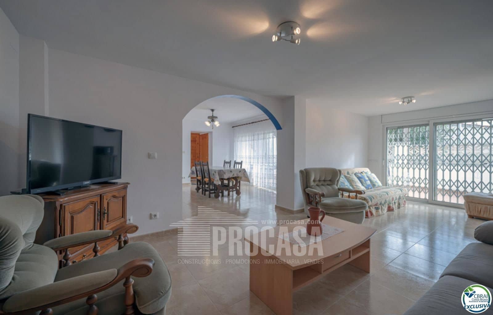 4 chambre Appartement à vendre à Roses - 249 000 € (Ref: 7898427)