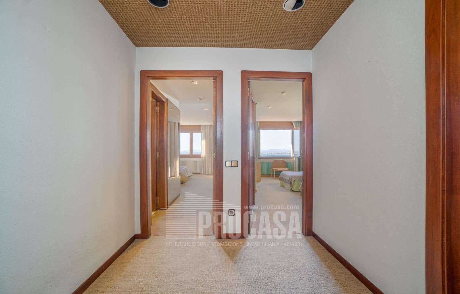 7 bedroom Villa for sale in Roses with pool garage - € 2,500,000 (Ref: 7952334)