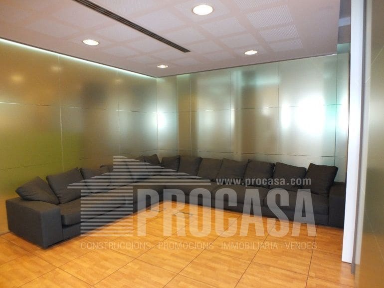 Kommersiell til salgs i Empuriabrava - € 480 000 (Ref: 7955317)